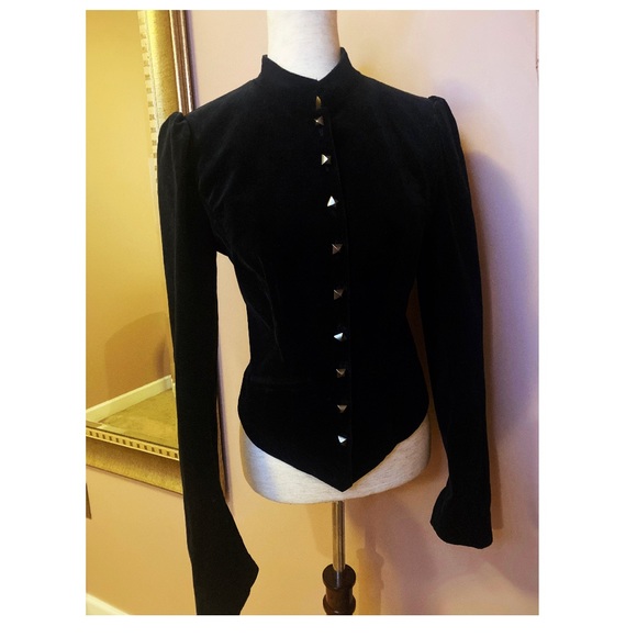 🚫SOLD🚫 NWOT Betsey Johnson black crushed velvet gothic jacket sz 10 - Picture 3 of 8